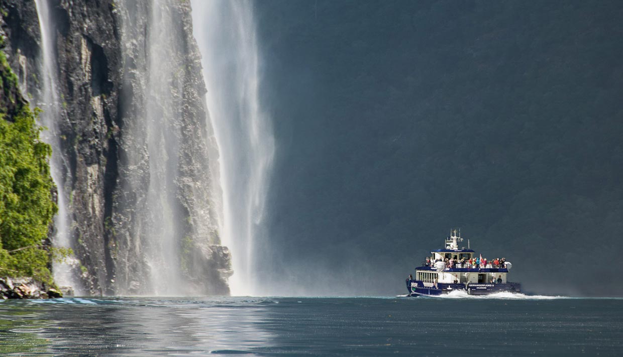 fjordcruise alesund geiranger