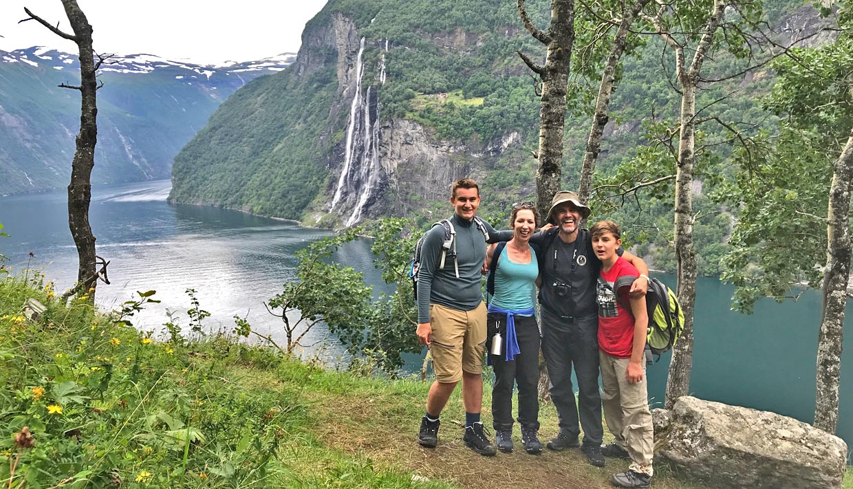 Fottur til Skagefl og fjordsightseeing fra bt 